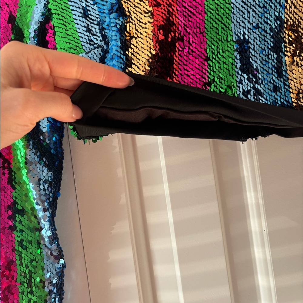 Cropped Long Sleeve Sequin Top - Multicolor Stripes - Picture 3 of 11